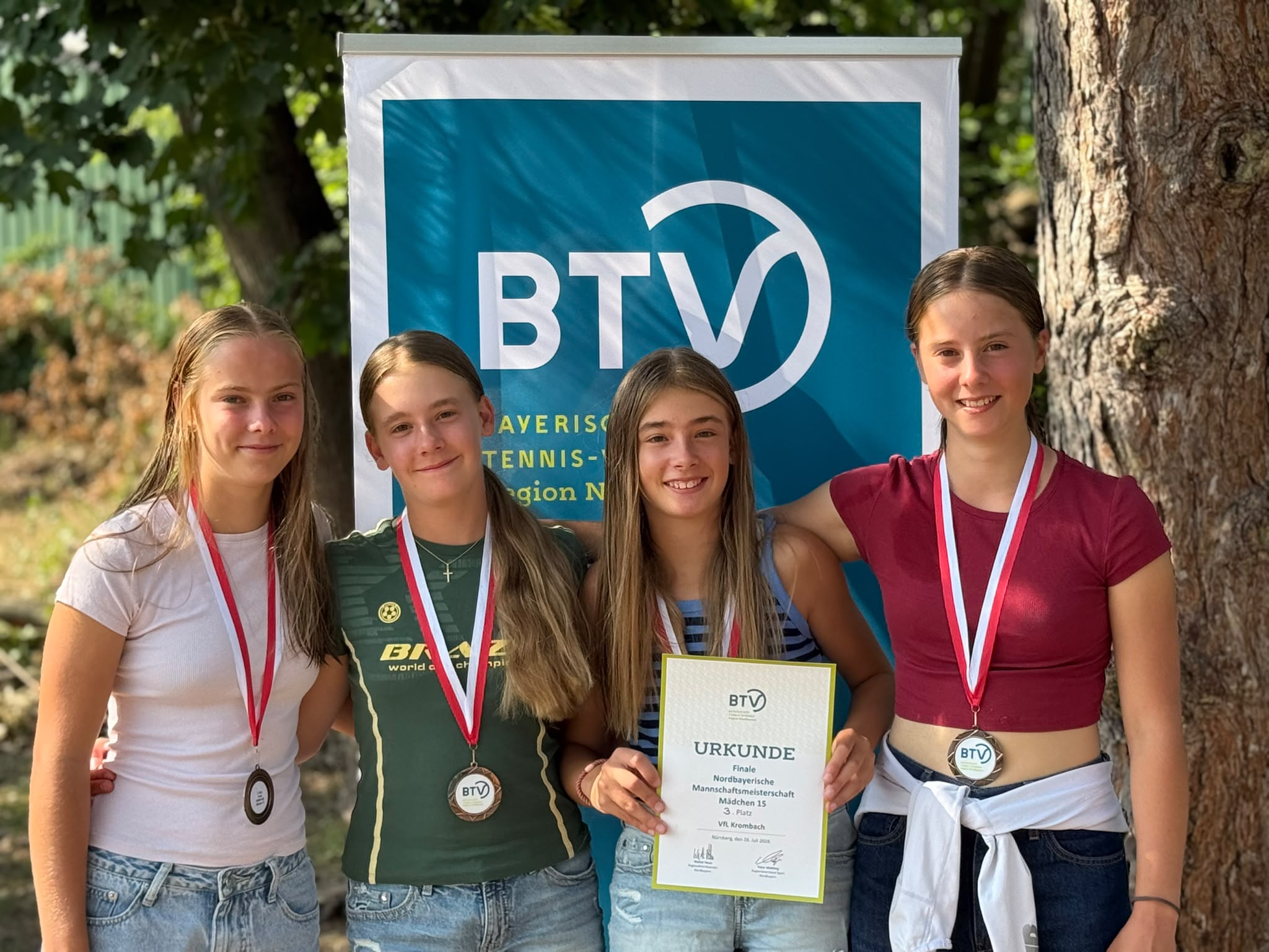 Medenrunde 2026 - Vier Meistermannschaften im Verein